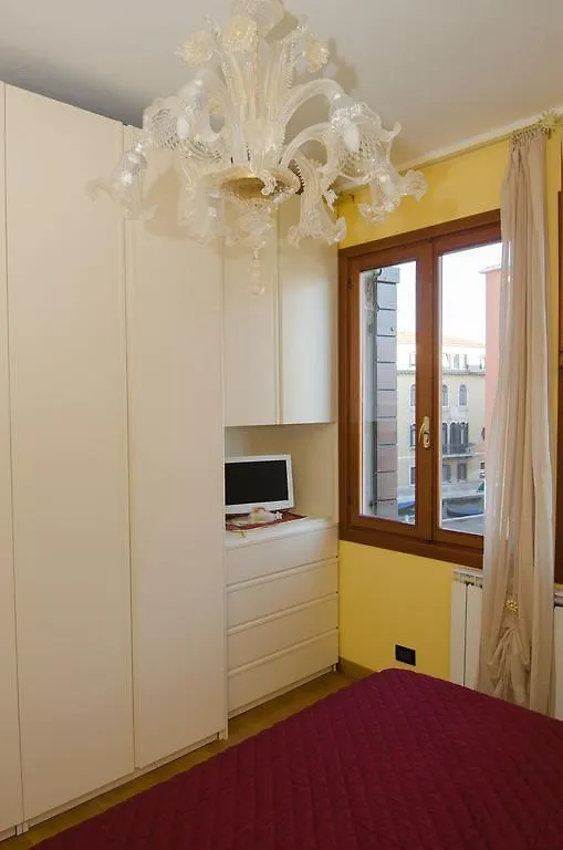 Mema Venice Apartment איטליה