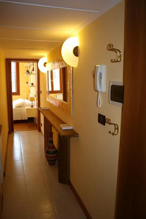 Mema Venice Apartment